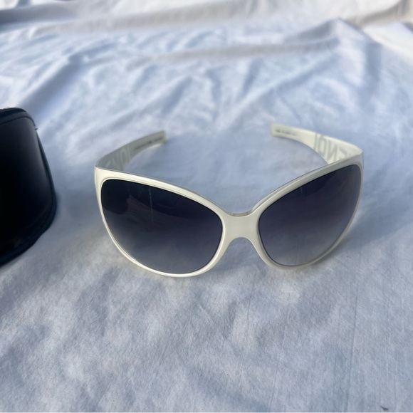 💎 RARE 💎 Fendi White Logo Shield Sunglasses - Picture 8 of 12